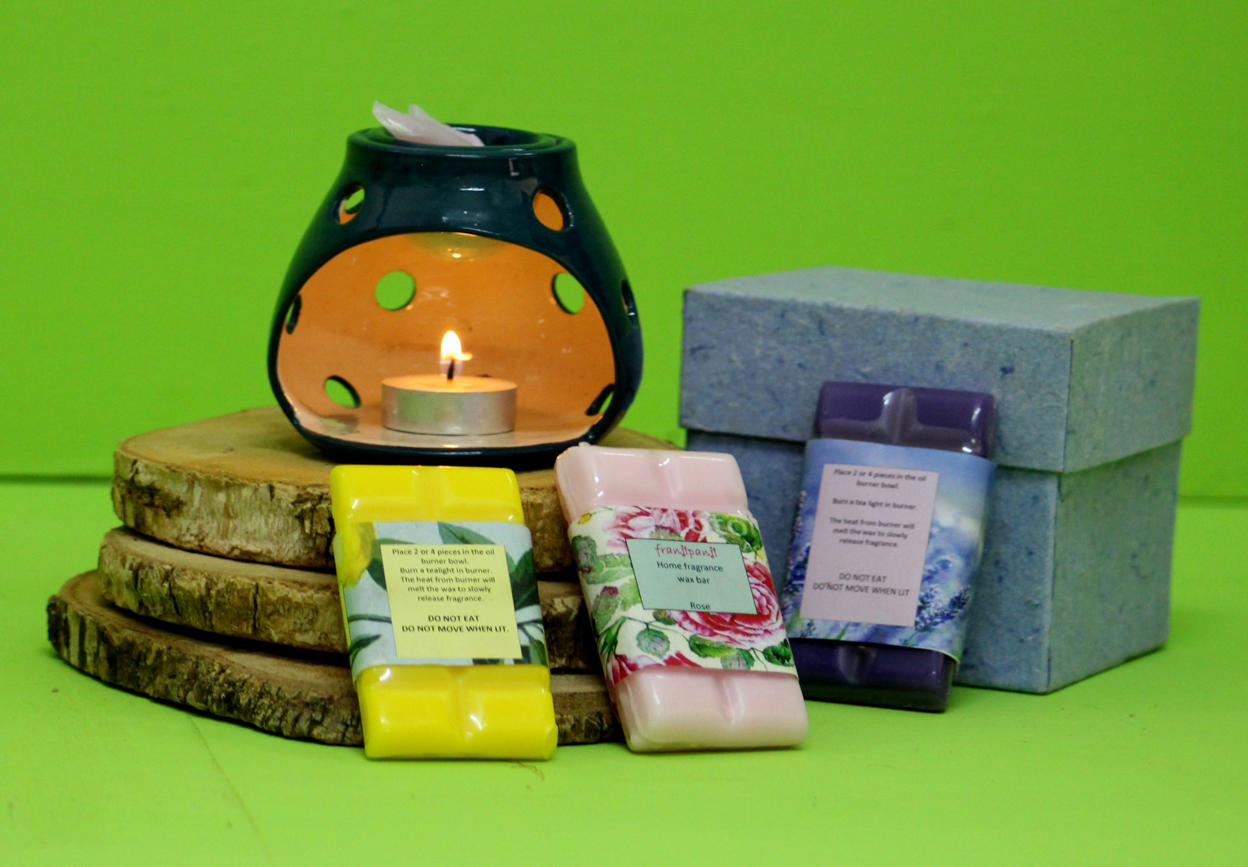 franjipanji wax bars and candle product development